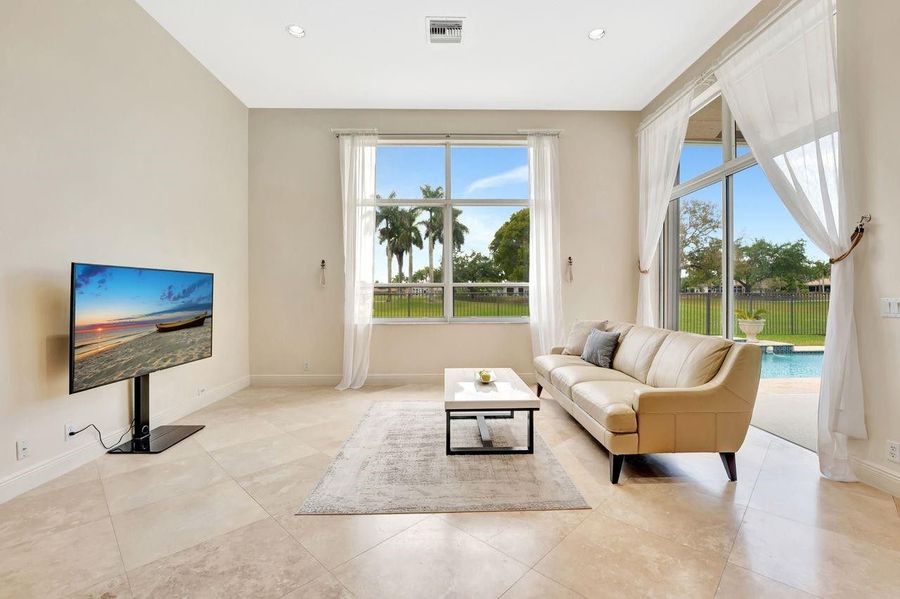 2491 Eagle Run Drive, Weston, FL 33327 Photo