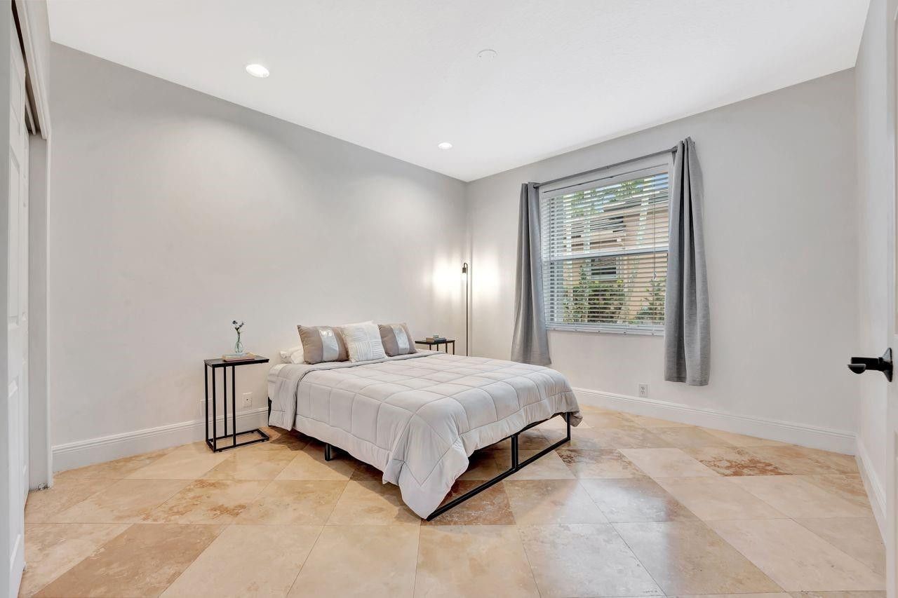 2491 Eagle Run Drive, Weston, FL 33327 Photo