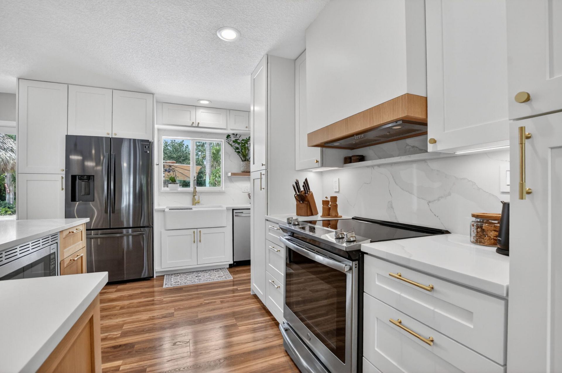 6951 NE 7th Avenue, Boca Raton, FL 33487 Photo