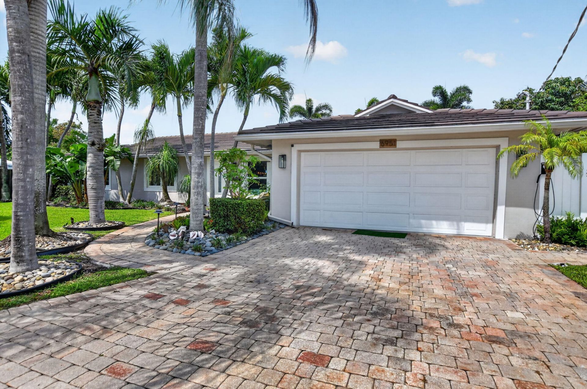 6951 NE 7th Avenue, Boca Raton, FL 33487 Photo