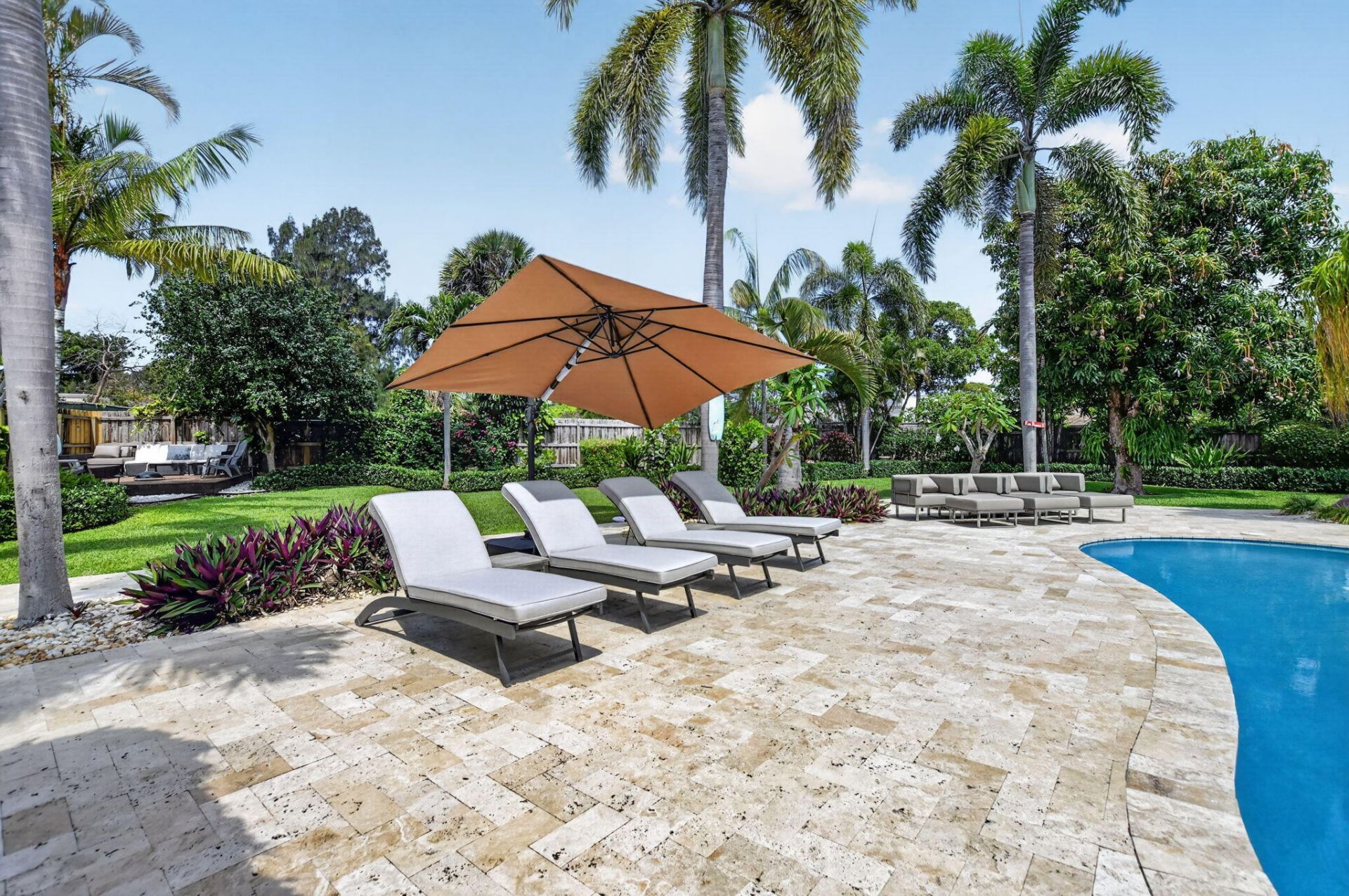 6951 NE 7th Avenue, Boca Raton, FL 33487 Photo