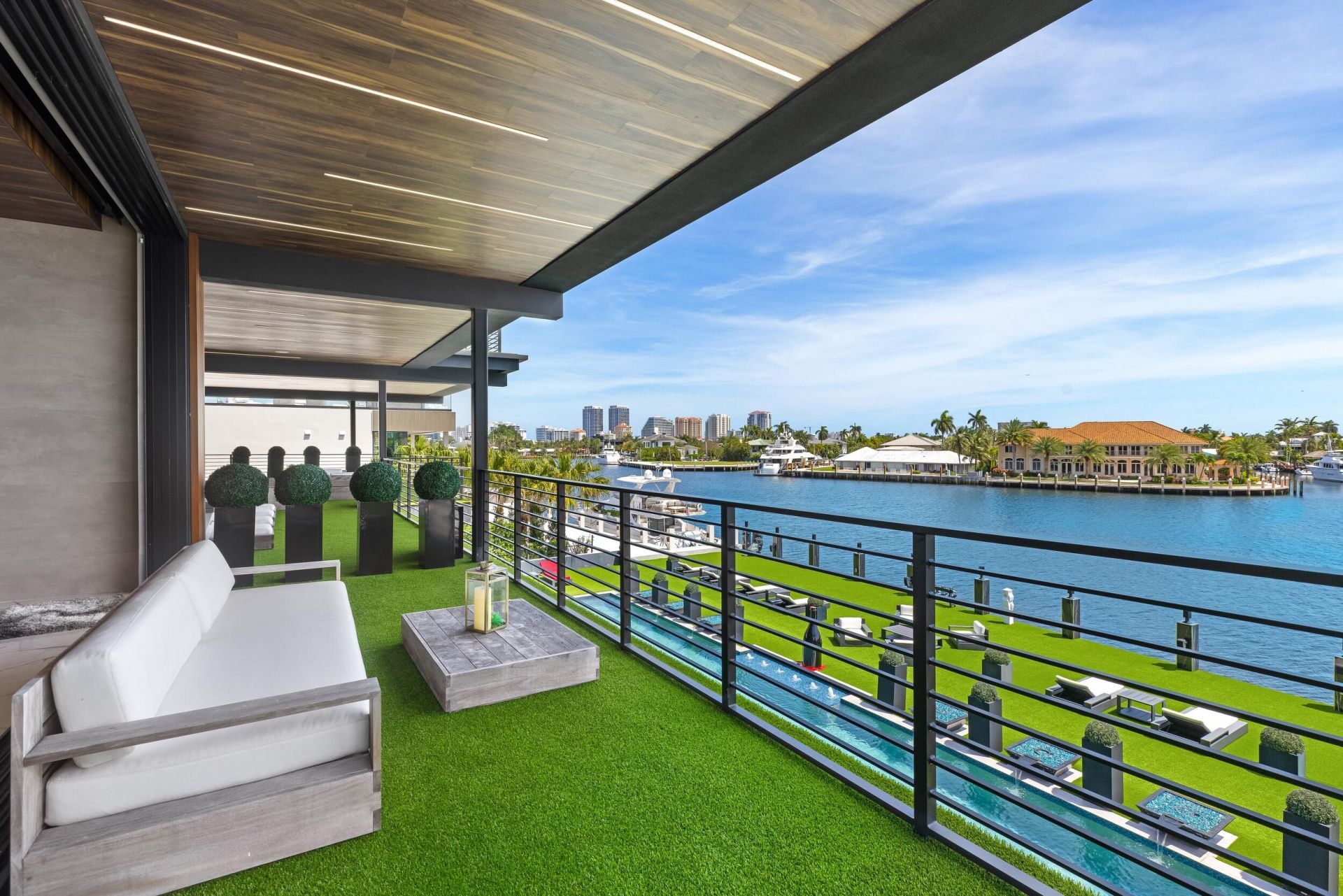 733 Middle River Drive, Fort Lauderdale, FL 33304 Photo