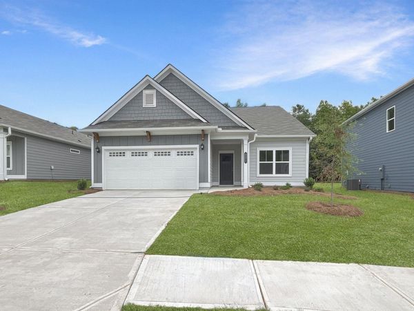 2040 STERLING CIRCLE, MARGARET, AL 35120