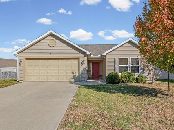 2427 Maxwell Drive, West Lafayette, IN 47906