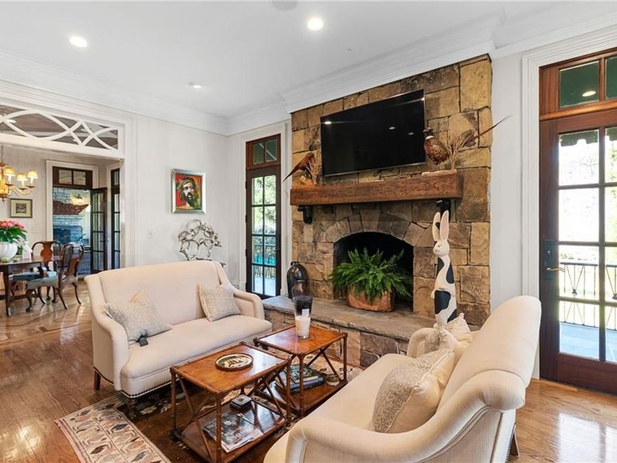 Property Image 16