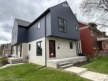 112 Mount Vernon Street , Detroit, MI 48202