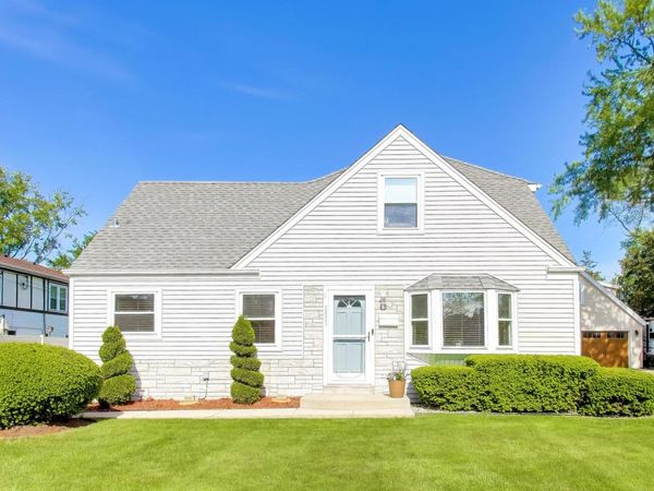 2825 Eisenhower Drive , Des Plaines, IL 60018