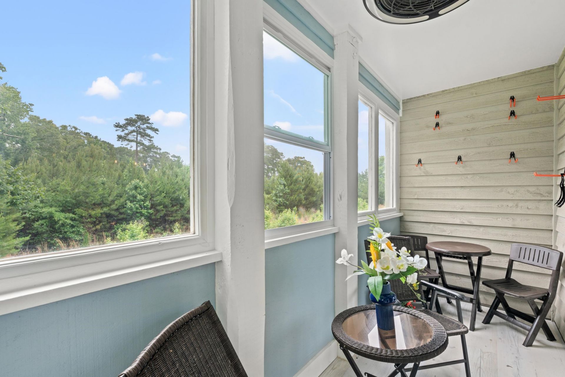 1460 Blue Tree Ct. Photo 21