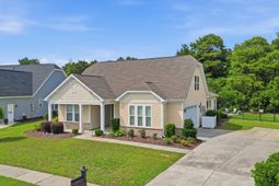269 Deep Blue Dr.  photo 4