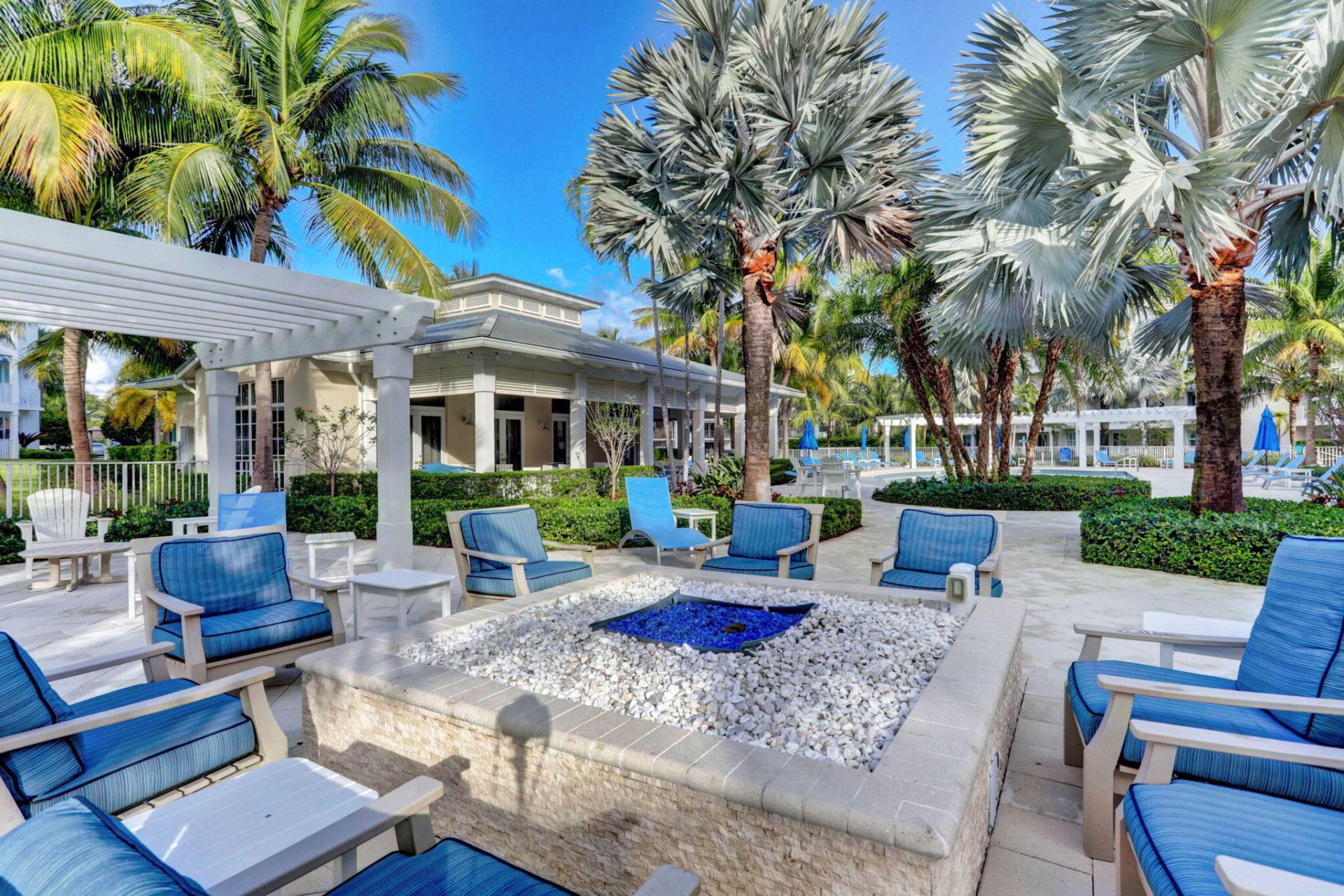 444 N Bay Colony Dr Drive N, Juno Beach, FL 33408 Photo