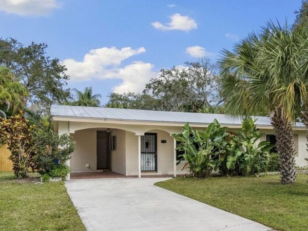 515 Cypress Road, Vero Beach, FL 32963