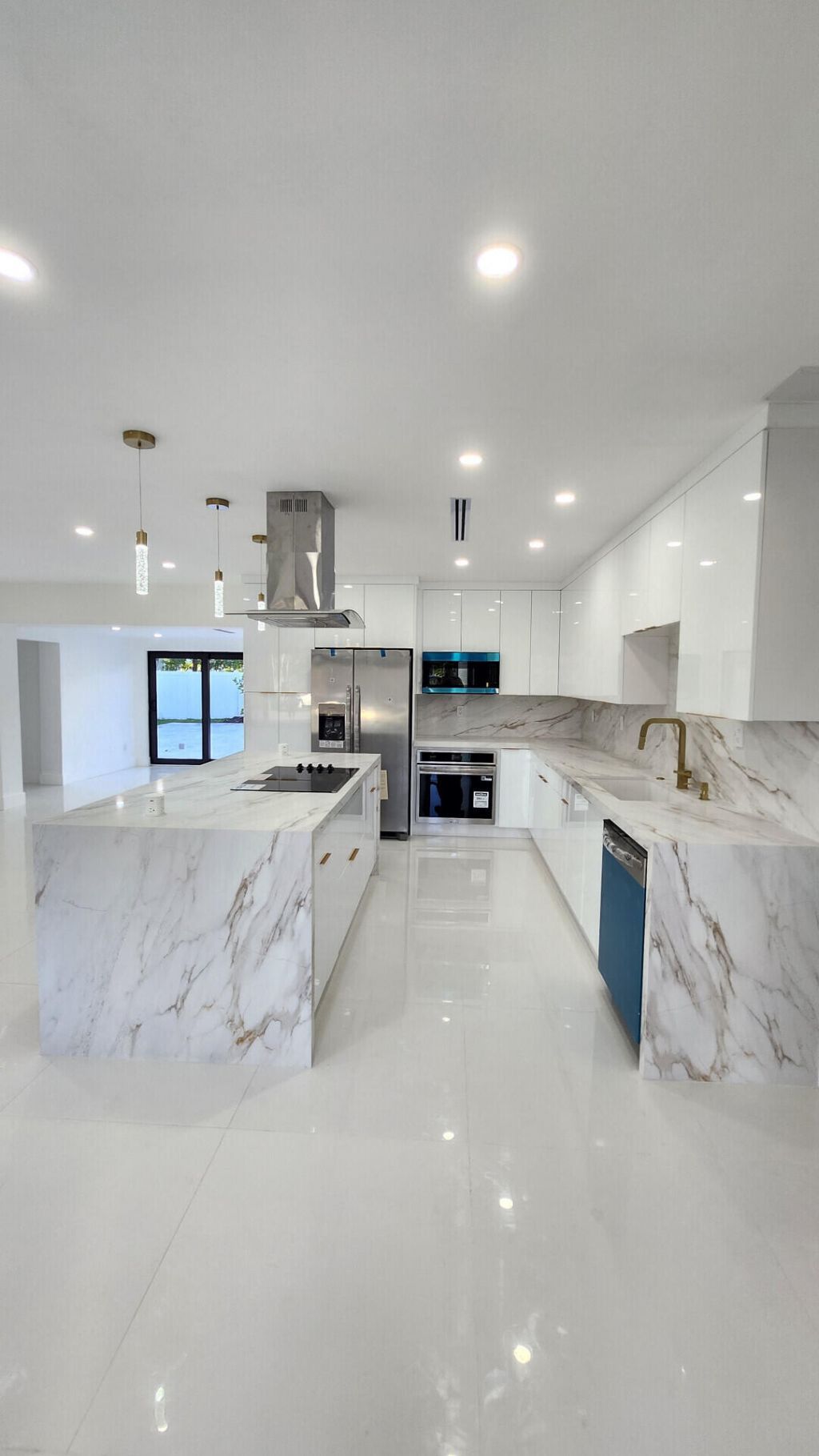 1275 NE 200th Terrace, Miami, FL 33179 Photo