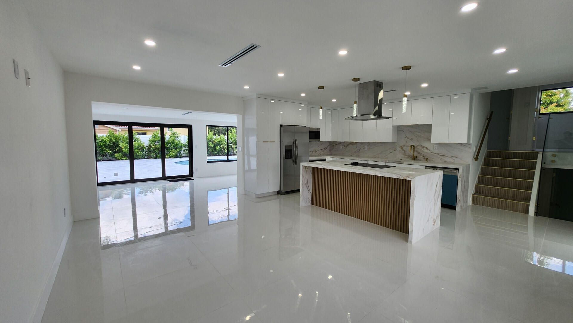 1275 NE 200th Terrace, Miami, FL 33179 Photo