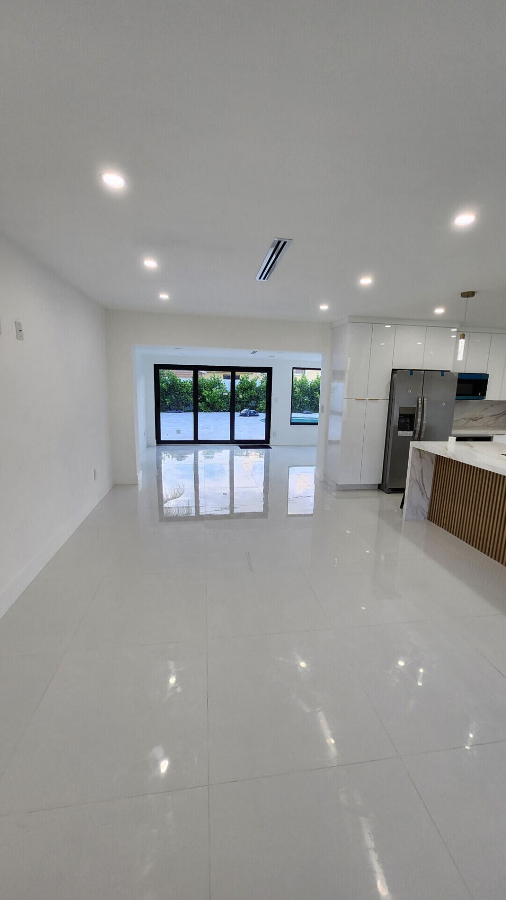 1275 NE 200th Terrace, Miami, FL 33179 Photo
