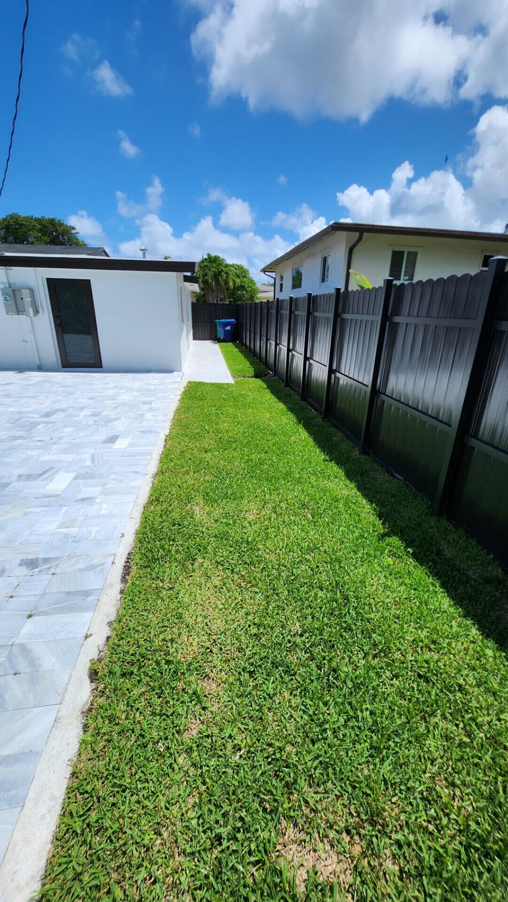 1275 NE 200th Terrace, Miami, FL 33179 Photo