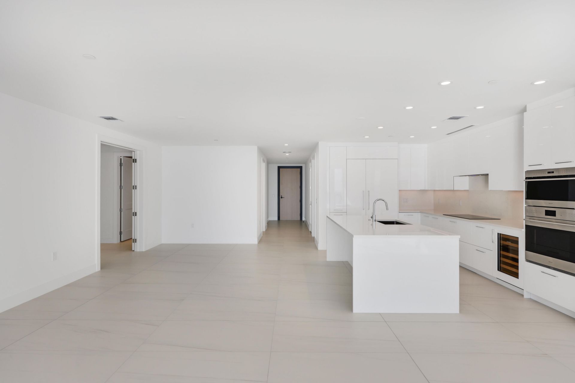 153 N Seabreeze Boulevard, Unit 1001, Fort Lauderdale, FL 33304 Photo