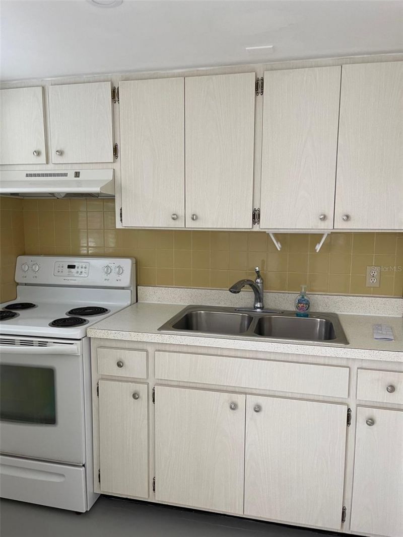 2739 Nassau Street , Sarasota, FL 34231 Photo