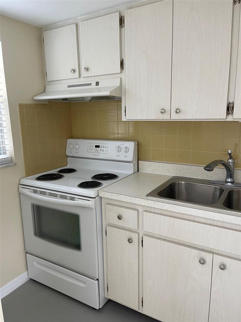 2739 Nassau Street , Sarasota, FL 34231 Photo