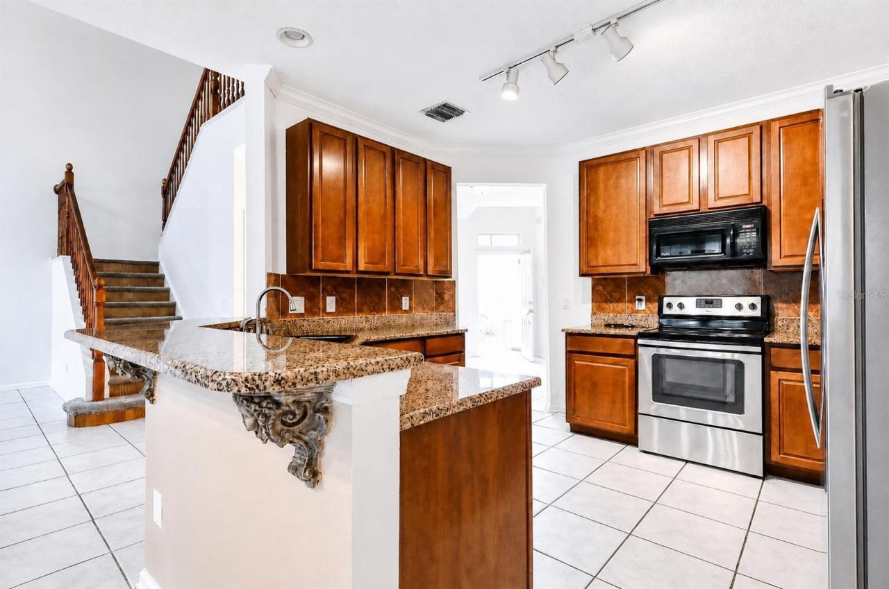7404 Green Tree Drive , Unit 123, Orlando, FL 32819 Photo