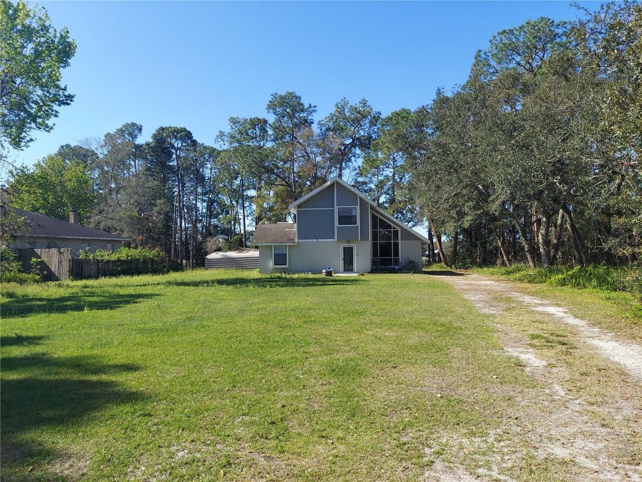 2449 E Lake Drive , Deland, FL 32724 Main Photo