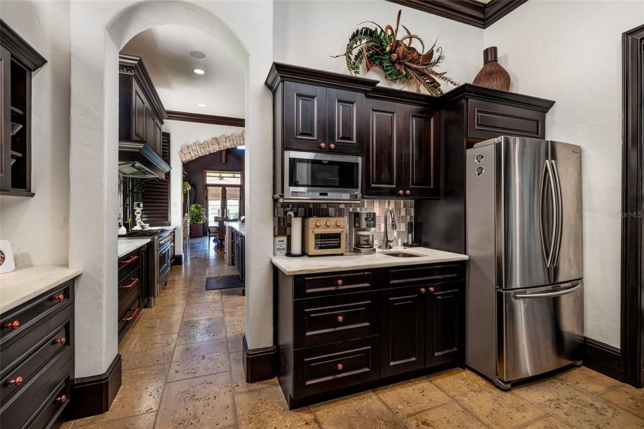 200 Brightwaters Boulevard Ne, Saint Petersburg, FL 33704 Photo