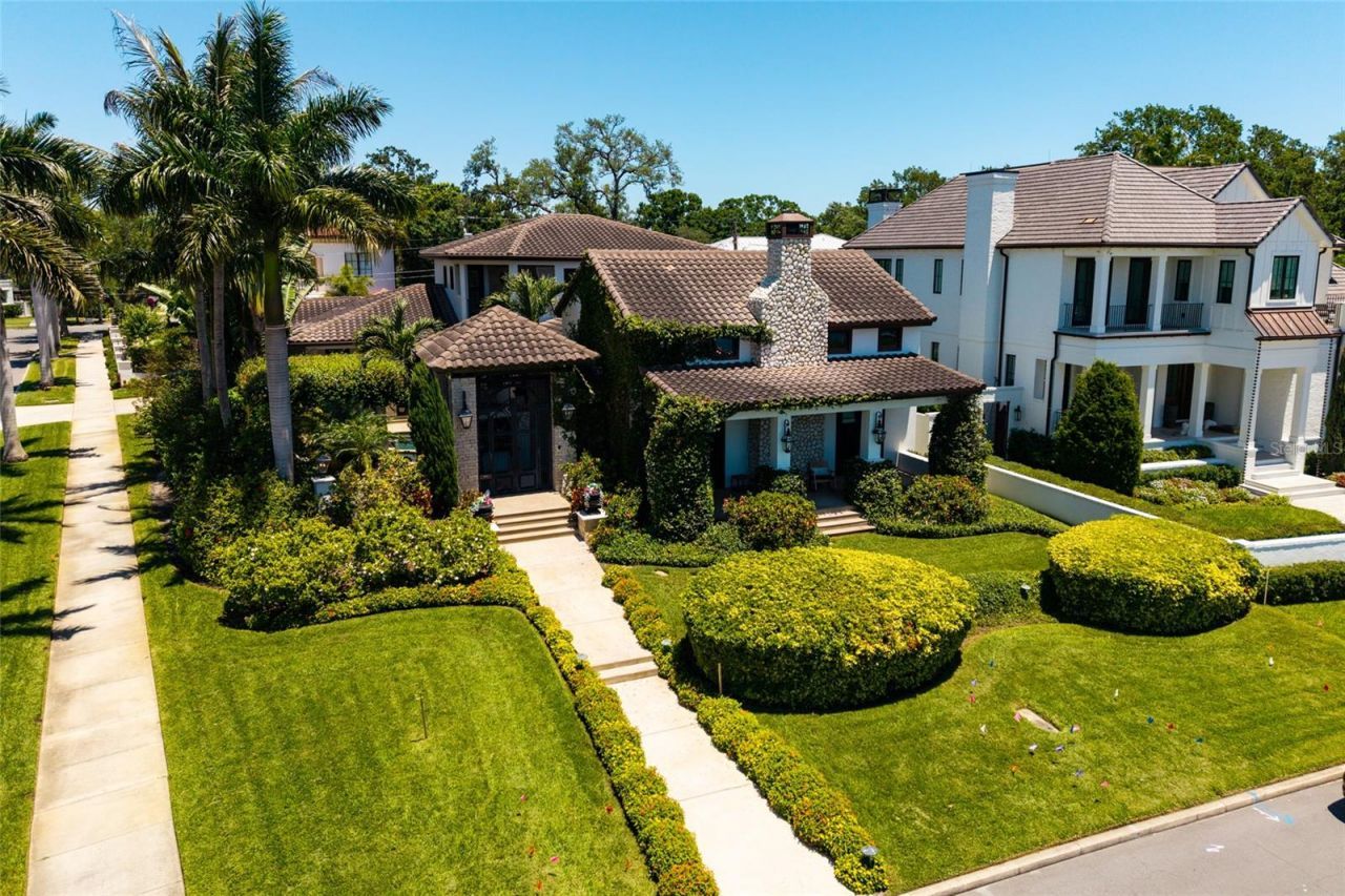 200 Brightwaters Boulevard Ne, Saint Petersburg, FL 33704 Photo