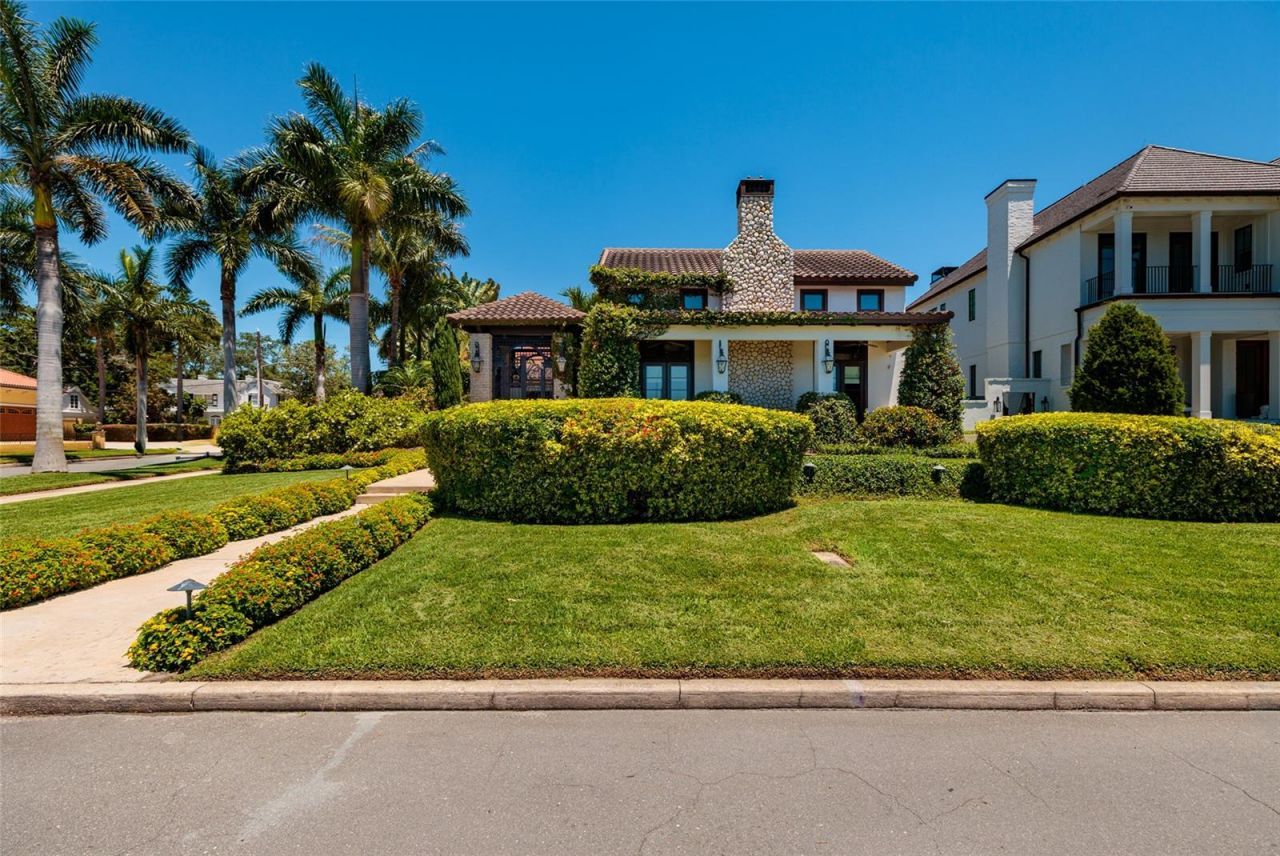 200 Brightwaters Boulevard Ne, Saint Petersburg, FL 33704 Photo
