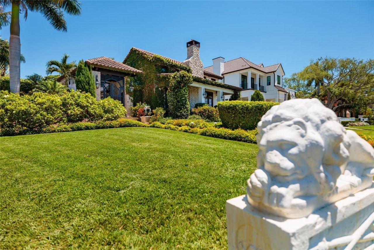 200 Brightwaters Boulevard Ne, Saint Petersburg, FL 33704 Photo