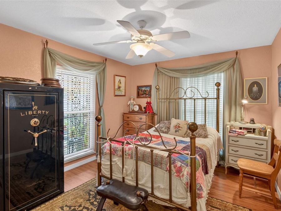 Property Image 39