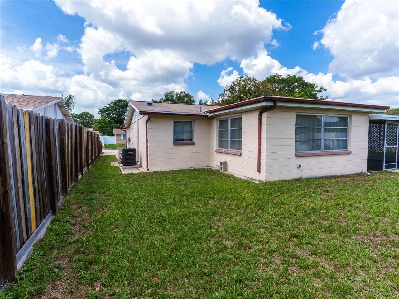 7024 Mayfield Drive, Port Richey, FL 34668 Photo