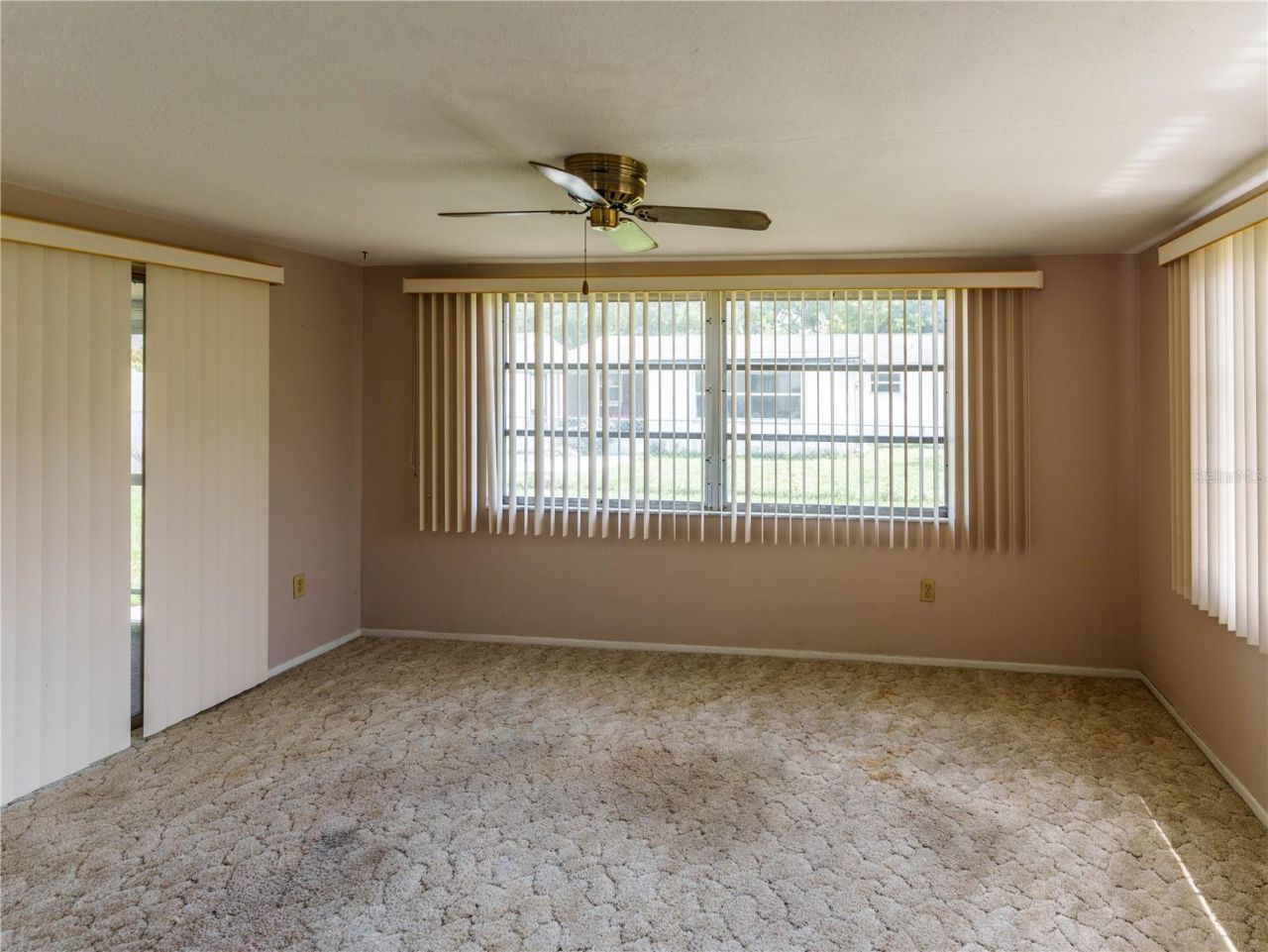 7024 Mayfield Drive, Port Richey, FL 34668 Photo