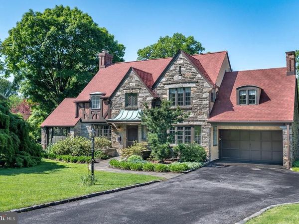 105 STRATFORD ROAD, WALLINGFORD, PA 19086