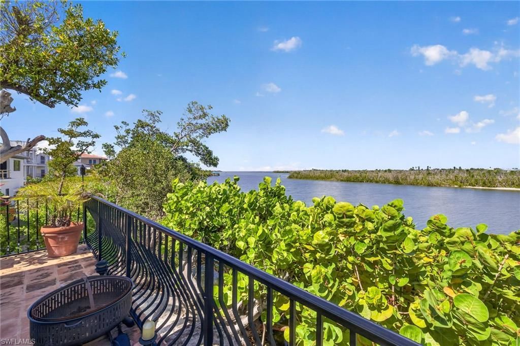 17201 Captiva Dr , Captiva, FL 33924 Photo