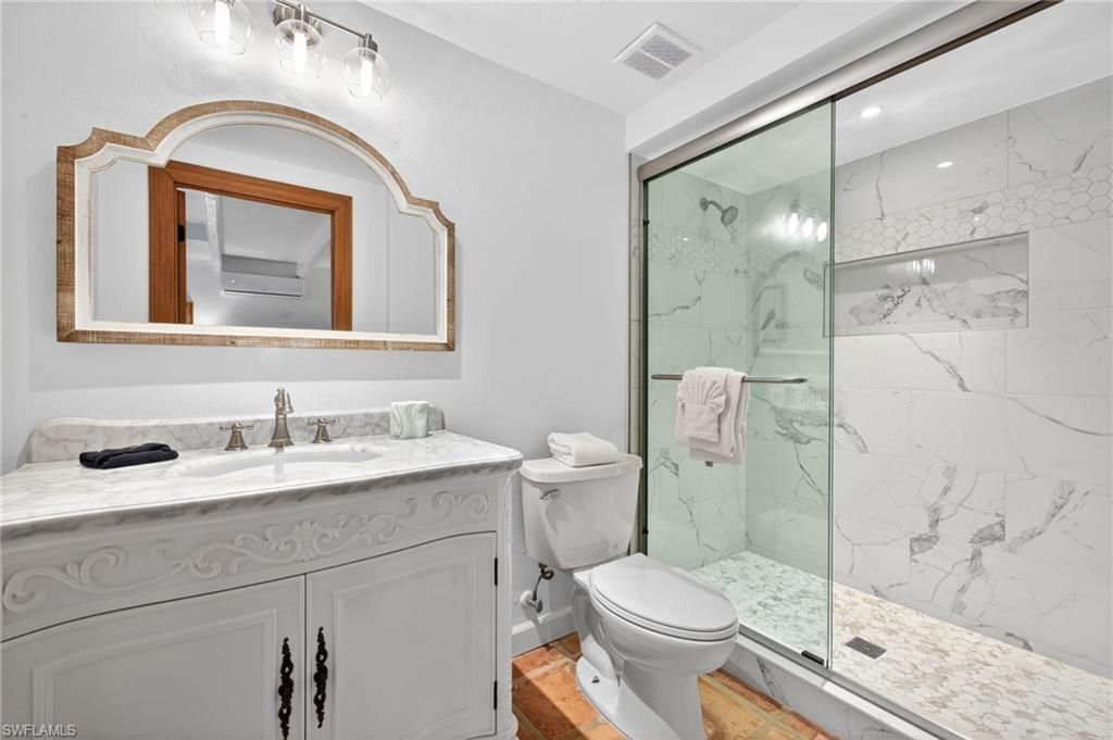 17201 Captiva Dr , Captiva, FL 33924 Photo