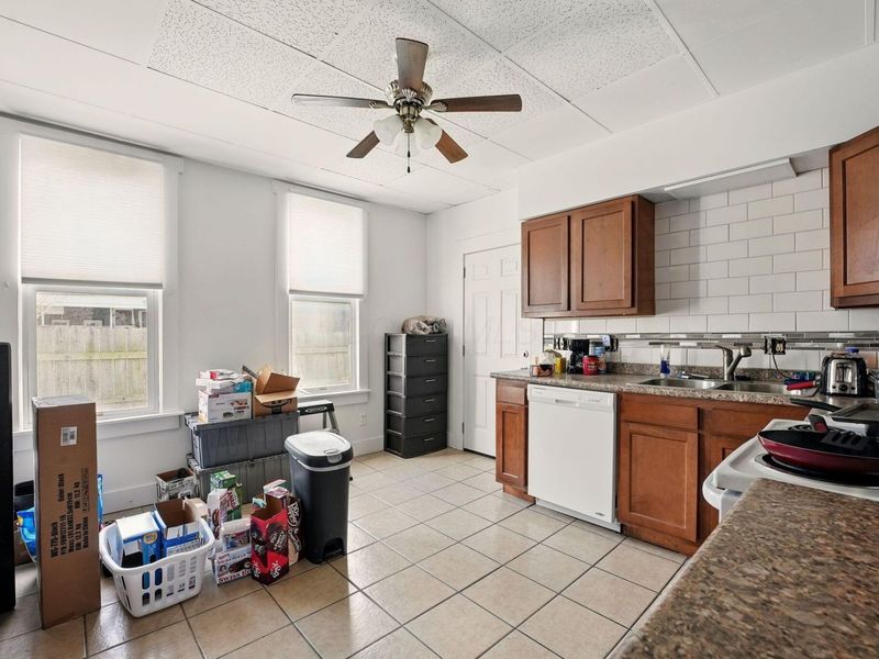 445-447 Thurman Avenue , Columbus, OH 43206 Photo 9