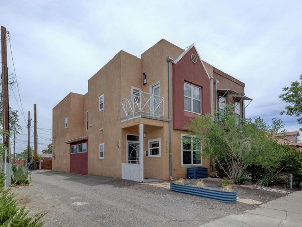 1020 6th Street NW, Albuquerque, NM 87102