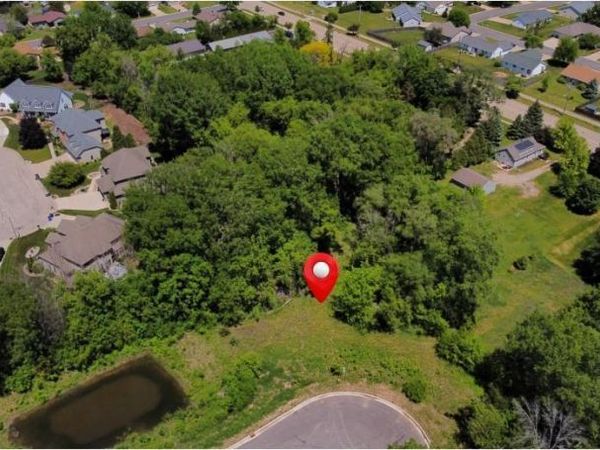 131 SOUTHFIELD COURT, Neenah, WI 54956