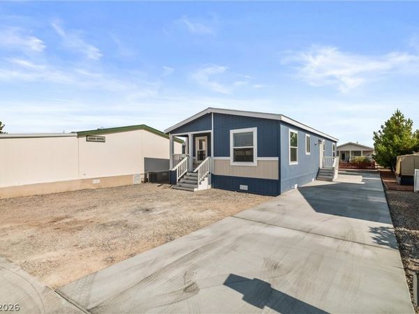 410 Candle Stick Avenue , Pahrump, NV 89048