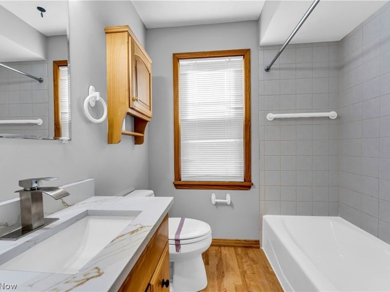 5876 Wickfield Drive, Parma Heights, OH 44130 Photo 19