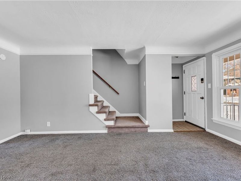 5876 Wickfield Drive, Parma Heights, OH 44130 Photo 3