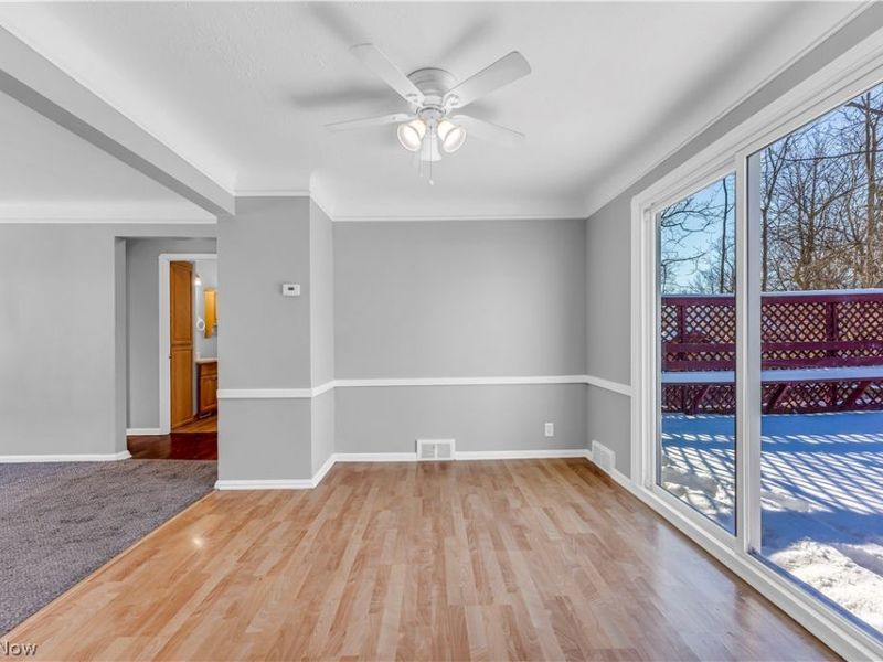 5876 Wickfield Drive, Parma Heights, OH 44130 Photo 6