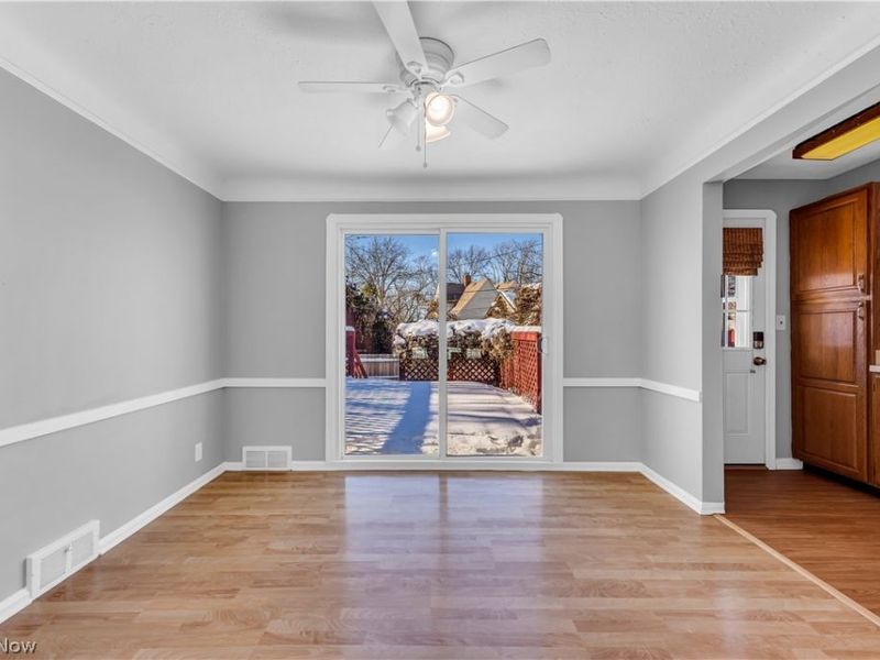 5876 Wickfield Drive, Parma Heights, OH 44130 Photo 7