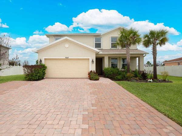 7647 NW Old Grove Lane, Port St. Lucie, FL 34987