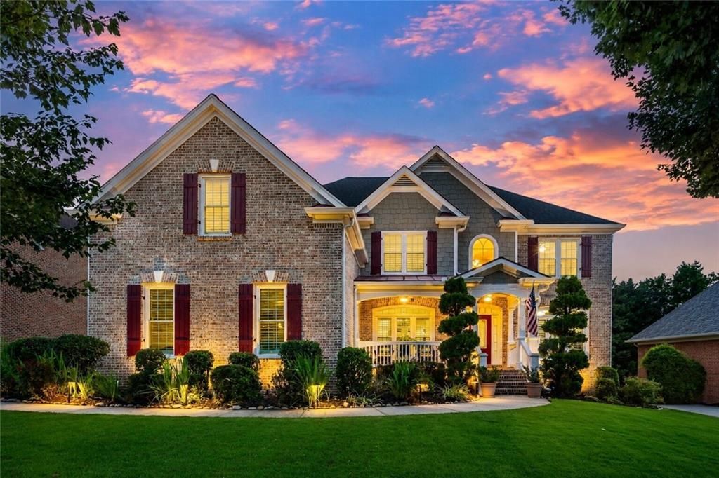 2621 Trailing Ivy Way, Buford, GA 30519 Main Photo