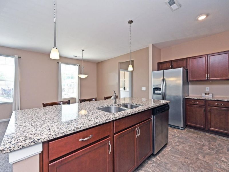 2122 Hickory Park Lane, Batavia Twp, OH 45103 Photo 8