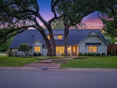 3013 Overton Park Drive E, Fort Worth, TX 76109