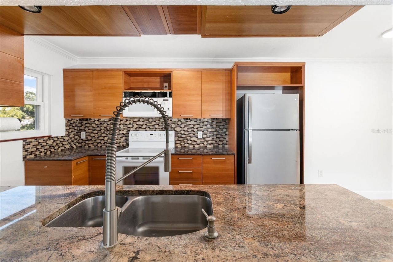 2948 Clark Road , Unit 121, Sarasota, FL 34231 Photo