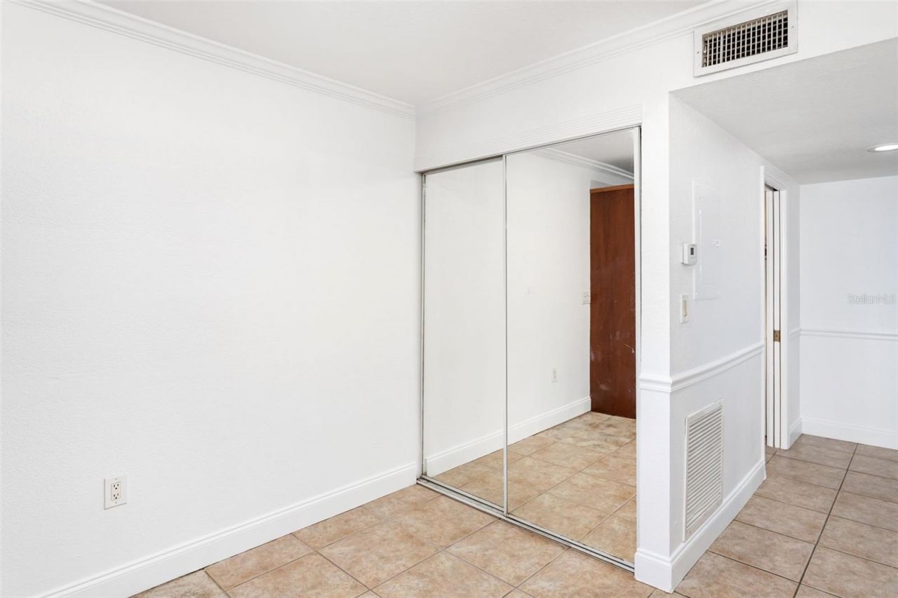 2948 Clark Road , Unit 121, Sarasota, FL 34231 Photo