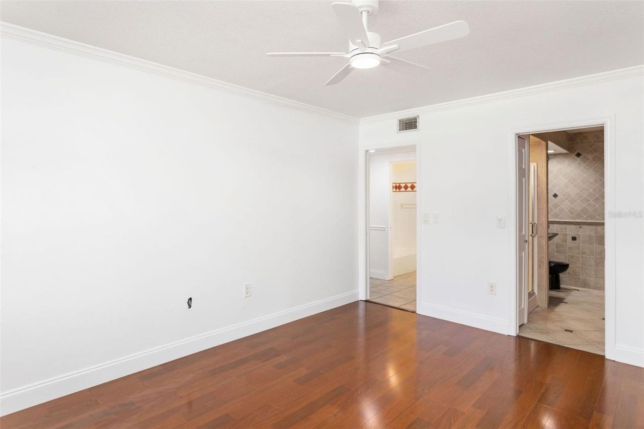2948 Clark Road , Unit 121, Sarasota, FL 34231 Photo