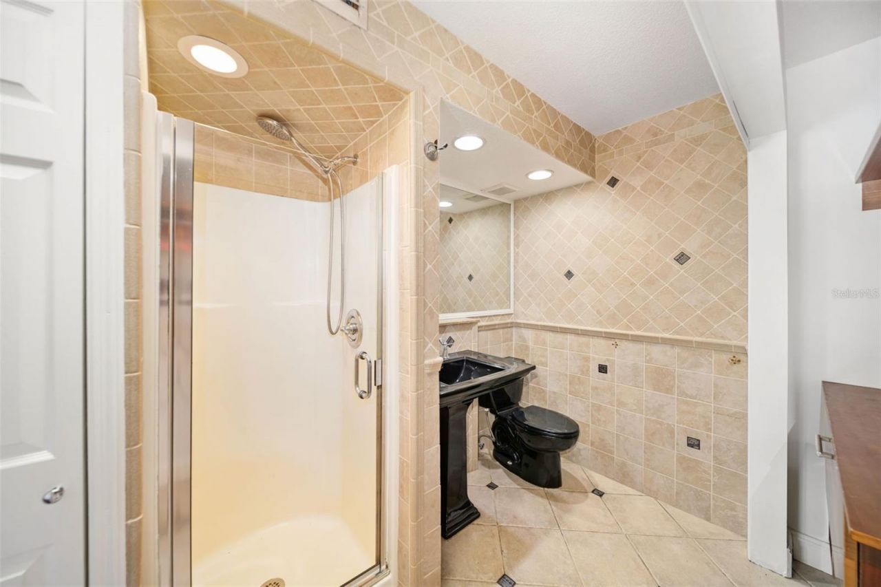 2948 Clark Road , Unit 121, Sarasota, FL 34231 Photo